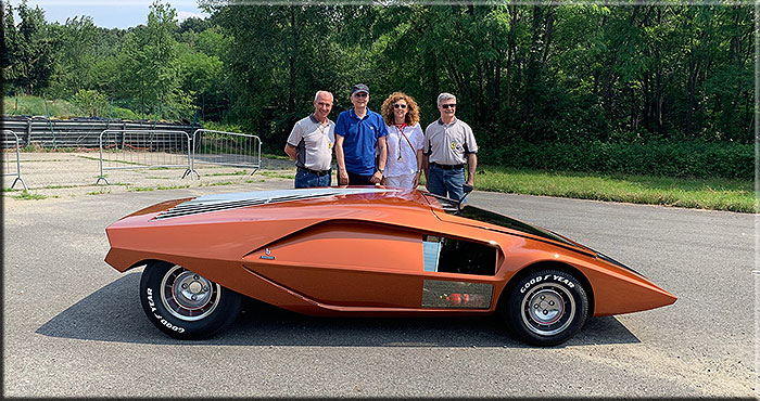 Lombardore 20 giugno 2019. Una foto ricordo prima di ritornare al Ferrari Service. Aldo Carrabs, Alfredo e Maria Paola Stola e Gandolfo Madonia.